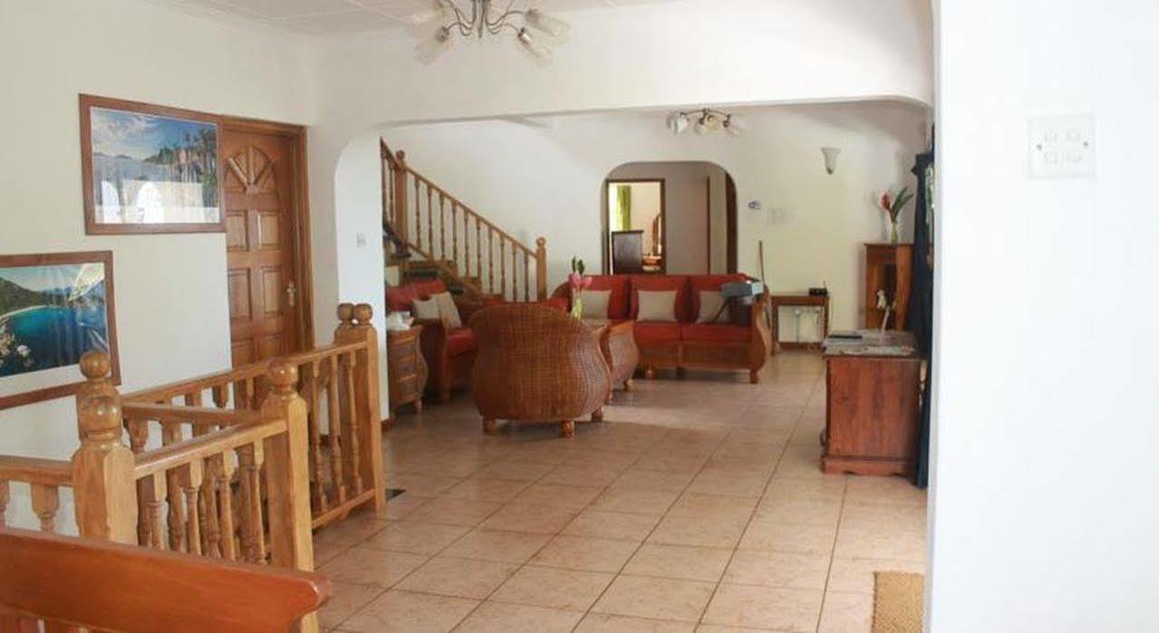 Maison Oasis Reef Estate Anse aux Pins Exterior photo